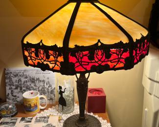 Antique metal base lamp with slag glass shade - no cracks
