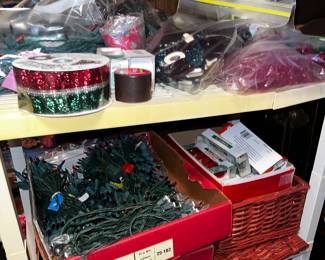 Soooo many Christmas lights! A nice collection still in their boxes. 