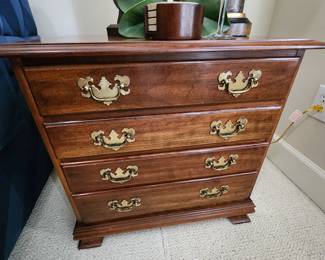 Accent Chest