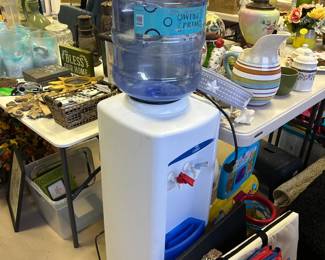 Water cooler
