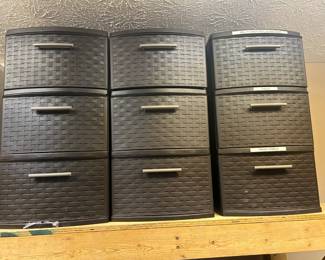 Storage bins