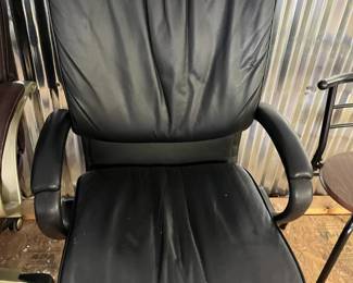 Assorted Office Chairs