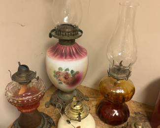 Assorted oil lamps