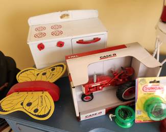 Vintage Toys and Dolls