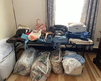 Pocketbooks & Comforters