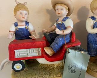 Collection of Homco figurines. 