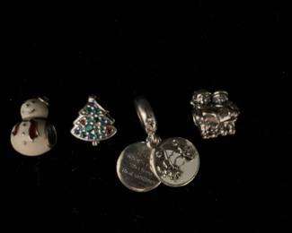 SH983VPandora Charms, Christmas Theme