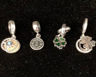 SH975VPandora Charms, Lucky Charms Compass