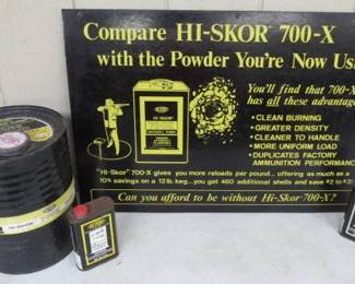 NOS 1960's Du-Pont HI-SKOR Powder Store Display Sign w/Powder Cans