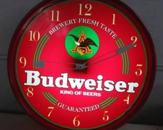 1996 Lighted Budweiser Beer Clock - Works