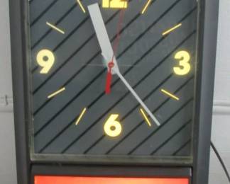 1987 Lighted Coke Clock - Works