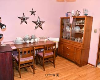 093Dining Room