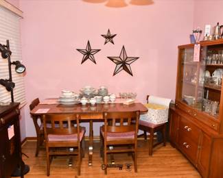 094Dining Room