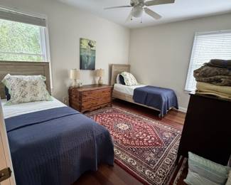 twin size beds