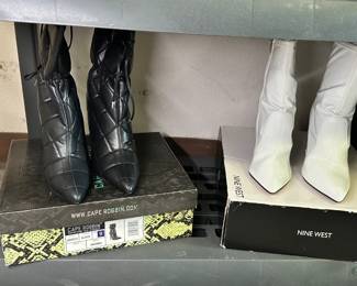 2 Paris Of Boots