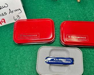 NEW Swiss Army Knives