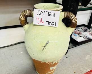 20" Vase