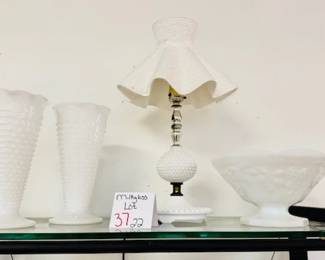 Milkglass lot