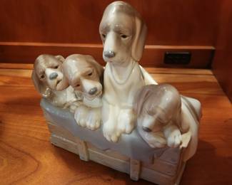 Lladro-- Four Beagle Puppies