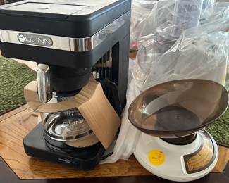 New coffee maker, scale