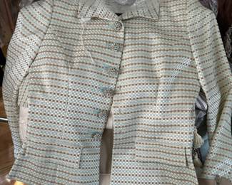 Women’s suit