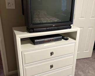 CHEST AND TV