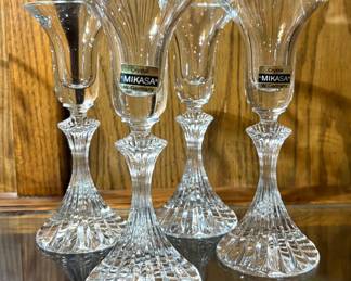 SET OF 4 MIKASA CRYSTAL "THE RITZ" TAPERED CANDLE HOLDERS.