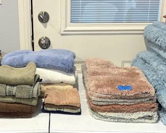 BATH MATS, TOWELS, LINENS.