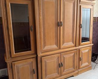 Wall unit