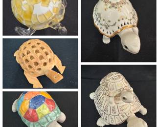 Turtle figurines