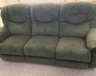 Hunter Green La Z Boy recliner sofa