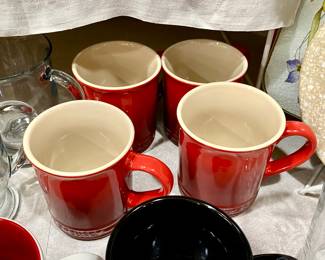 Set of 4 Le Creuset coffee mugs