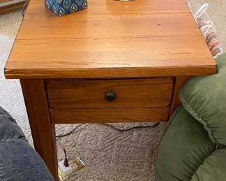 Attic Heirlooms end table/Nightstand