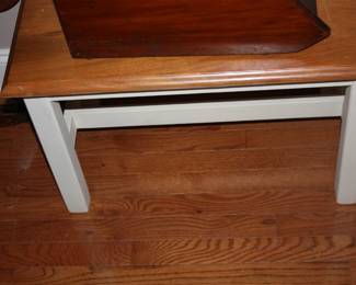Small white table w/wood top
