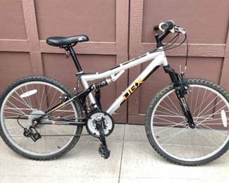 24 DBX Vanquish Bike