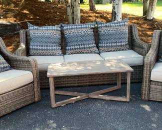 009 Wicker Patio Furniture