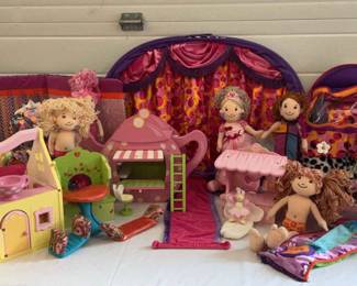 007 Groovy Girls Lot