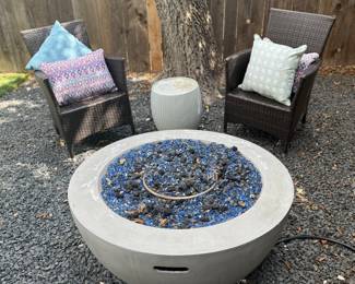 Gas fire pit 