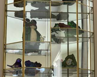 Wall Mount Curio, Frog Collection 