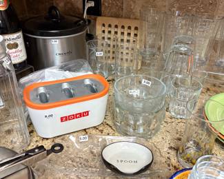 Assorted Kitchenwares