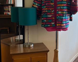 Accent Table, Accent Lamp, Mirror, Women’s Clothing