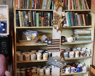 BOOKS AND COFFEE CUPS
