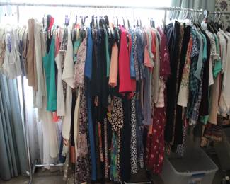 LARGE SELECTION OF CLOTHING