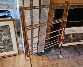 Mattress, Box Spring, Laundry Drying Rack