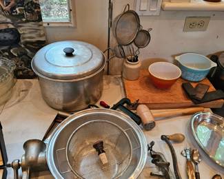 Pots, Pans, Kitchenware, Strainer, Grinder
