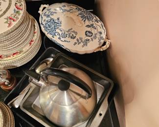 Tea Kettle, China