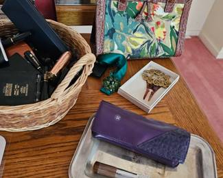 Make-up Cosmetics