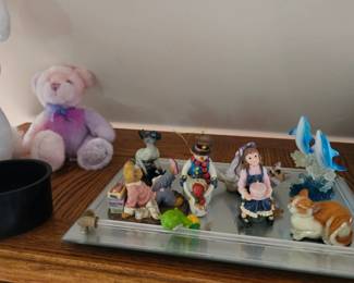 Tchotchkes
