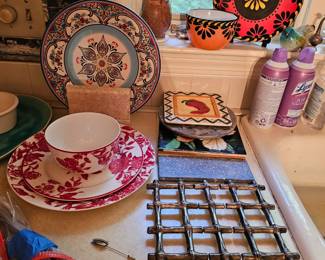 China Plates, Cups, Cooling Rack
