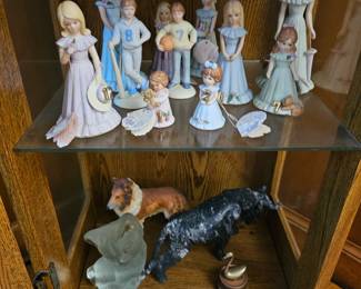 Figurines